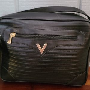 valentino bolsa harga